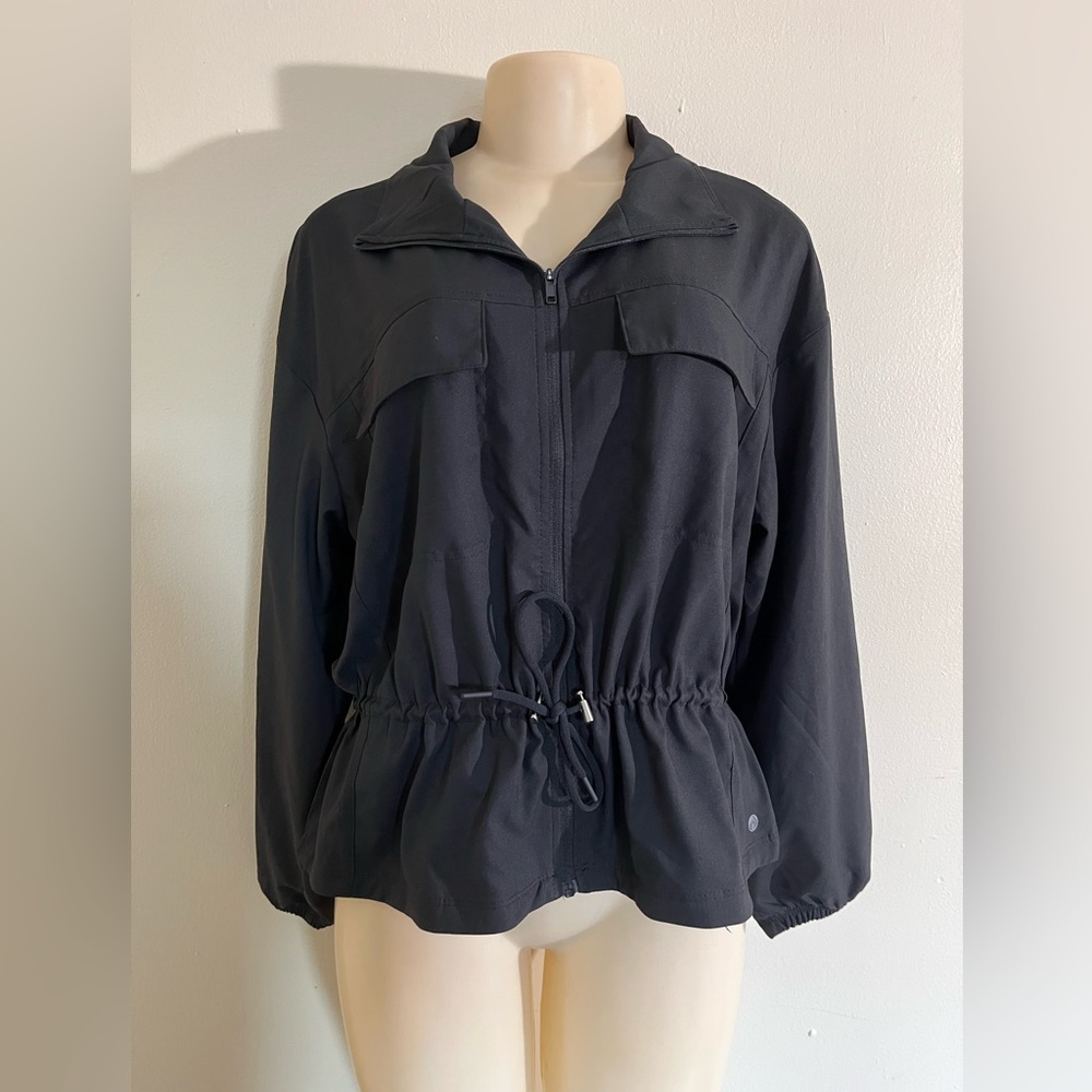 Apana Women's Utility Jacket in Black